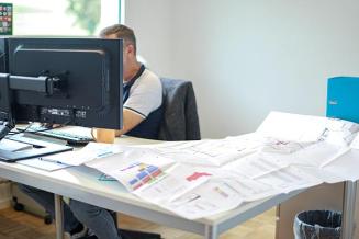 Energieeffiziente Geräte an der Arbeit